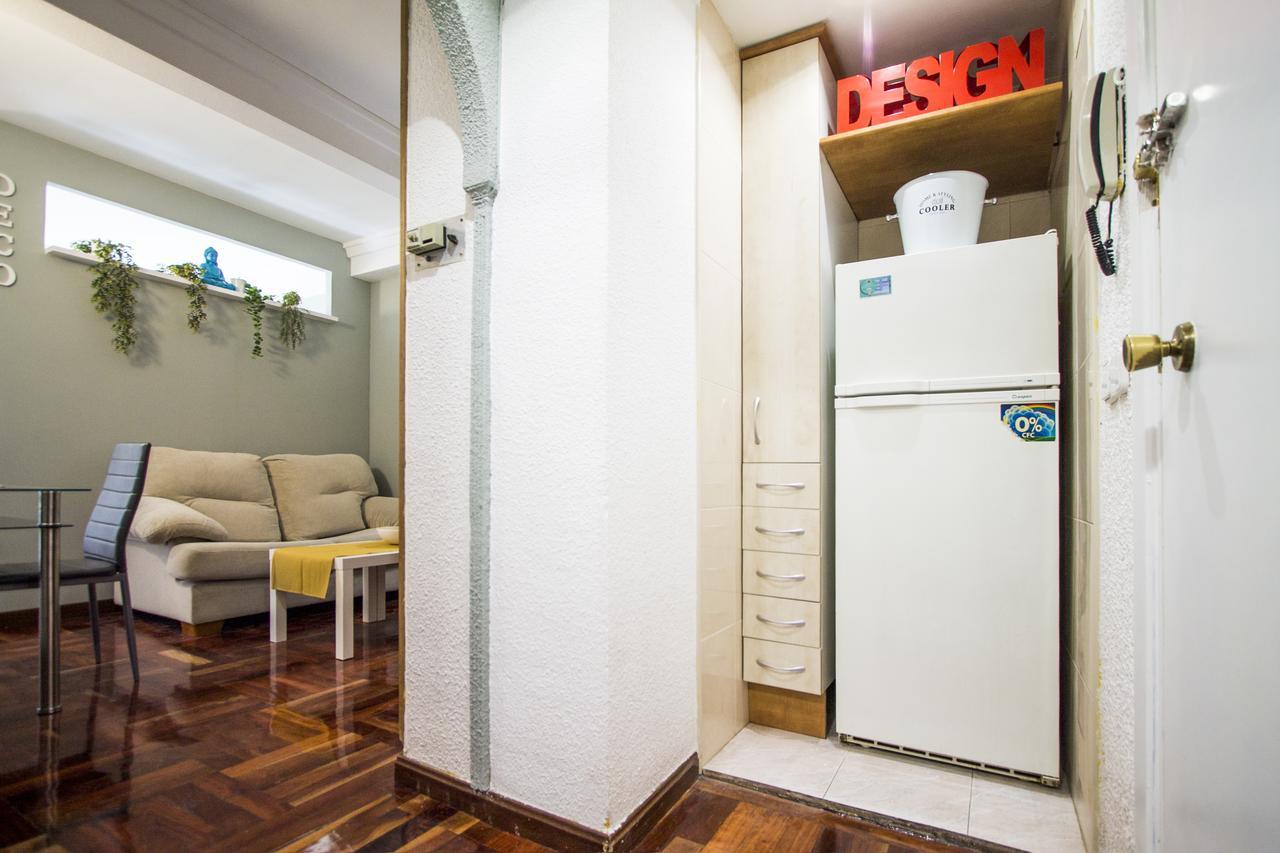 Apartamentos Rialto Madrid Exterior photo